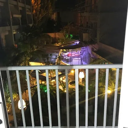 E St Julians Paceville 2 Bedroom Apartman *