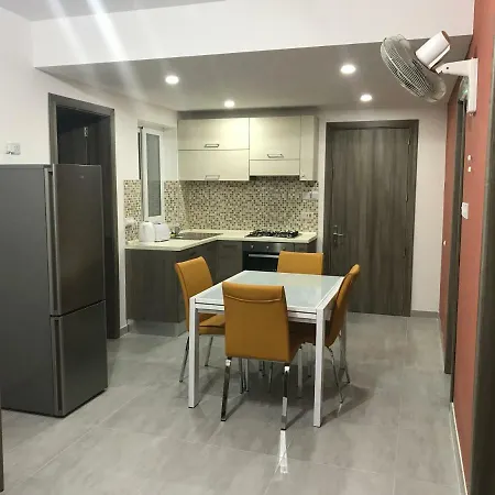 E St Julians Paceville 2 Bedroom Apartman San Ġiljan